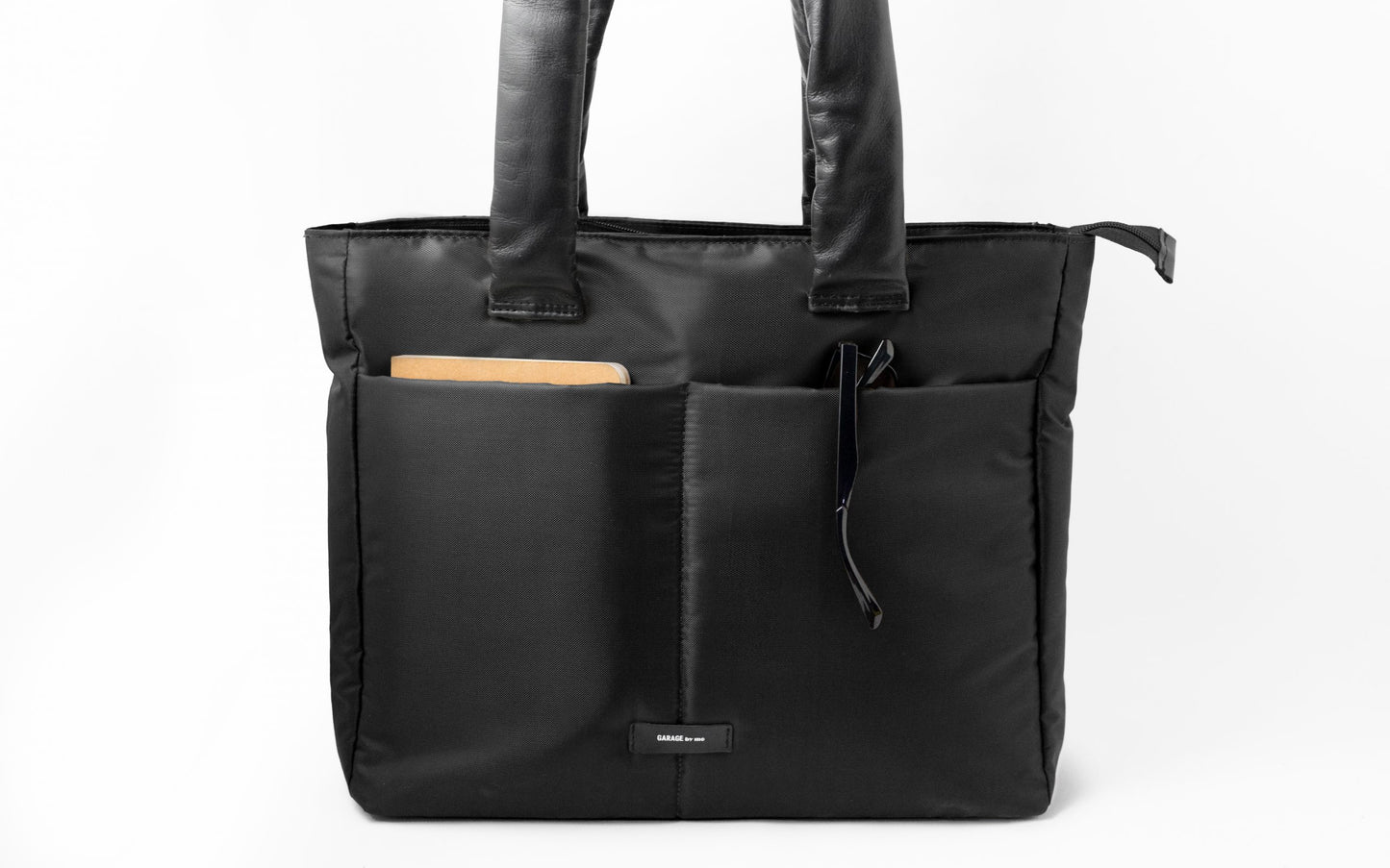 TECHNICAL TOTE BAG . BLACK