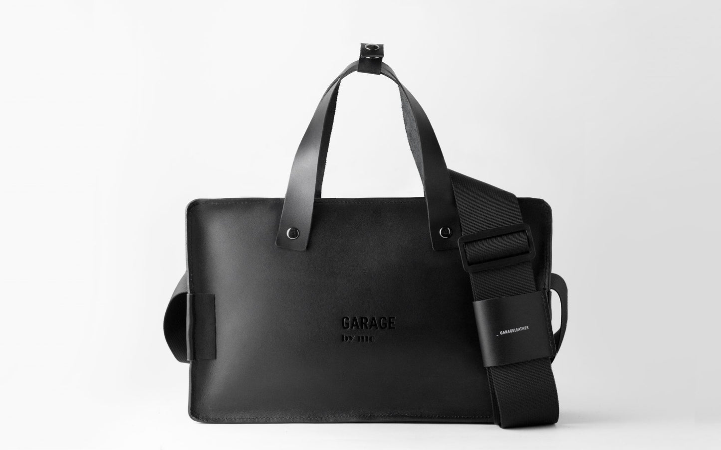 MINIMAL CROSS BAG . BLACK